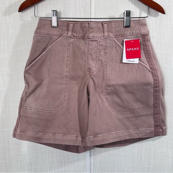 Spanx NWT Stretch Twill Shorts 6” Mauve Size XS - Picture 2 of 16
